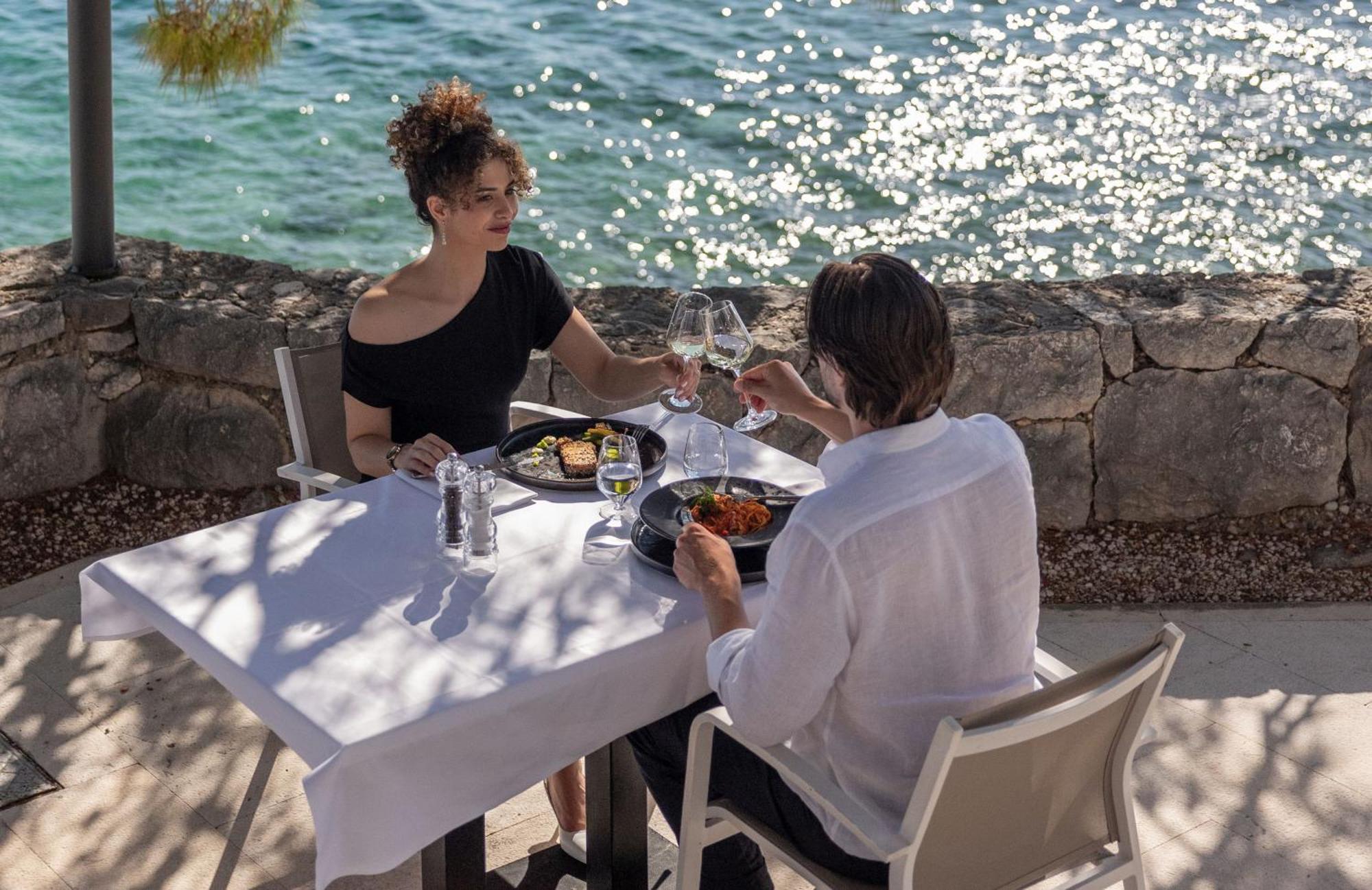 Bluesun Mala Berulia Hotel Brela Eksteriør billede